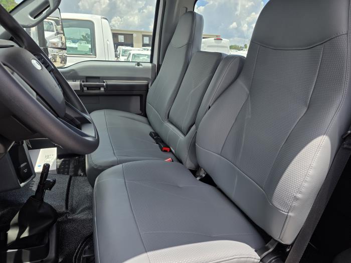 2027 Ford F-750-20