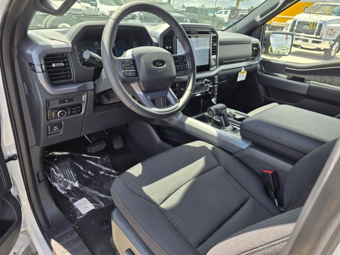 2026 Ford F-150-14