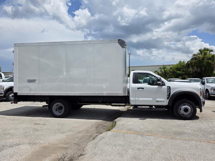 2026 Ford F-550-4