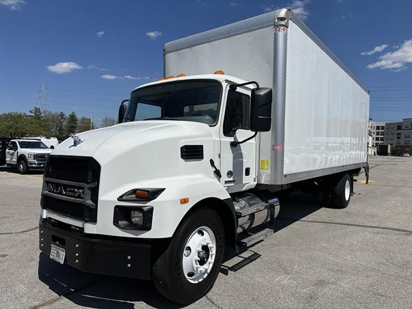 2024 Mack MD6-1
