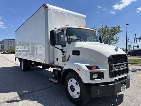 2024 Mack MD6-7