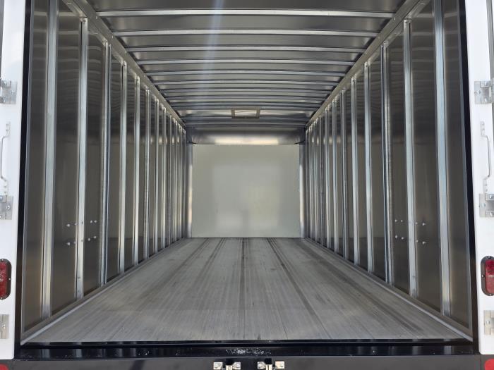 2026 Ford F-550-10