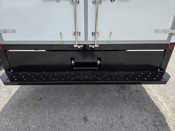 2026 Ford F-550-11