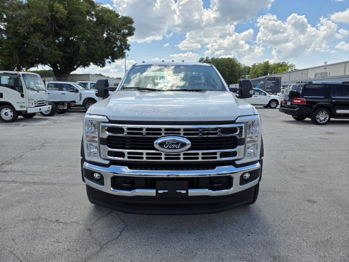 2026 Ford F-550-2