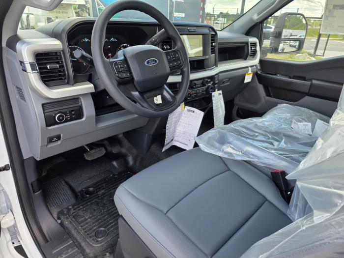 2026 Ford F-550-19