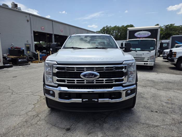 2026 Ford F-600-2