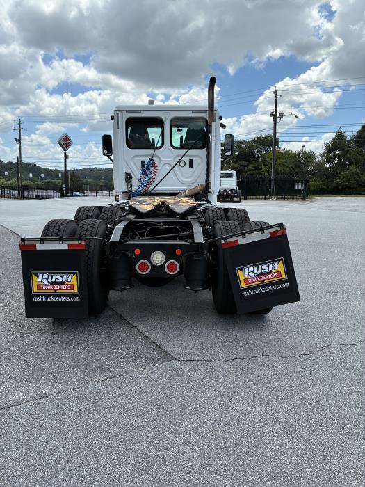 2020 Freightliner Cascadia-2