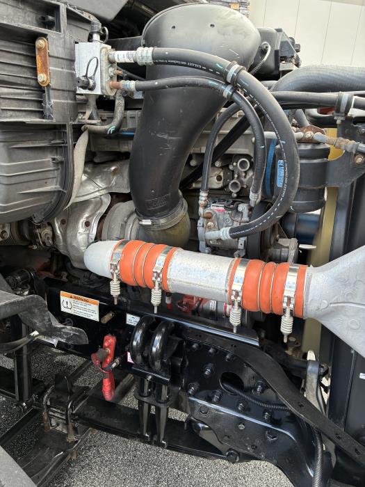 2020 Freightliner Cascadia-4