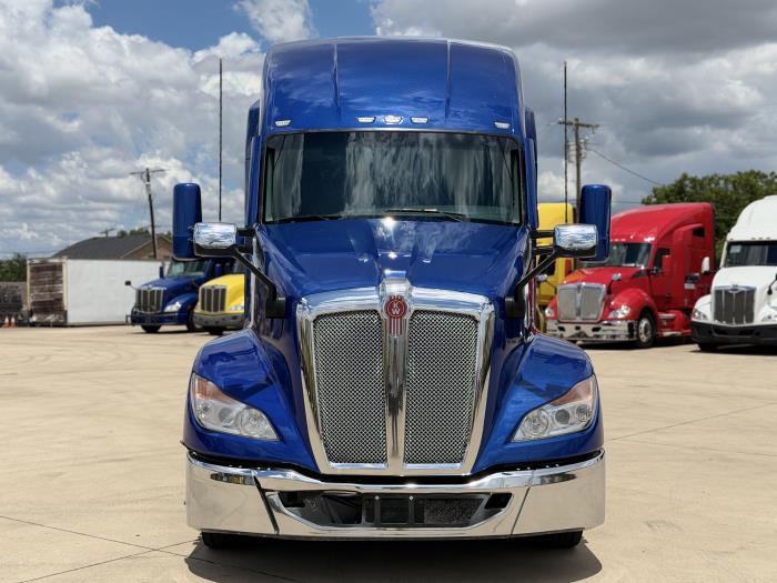 2023 Kenworth T680-1