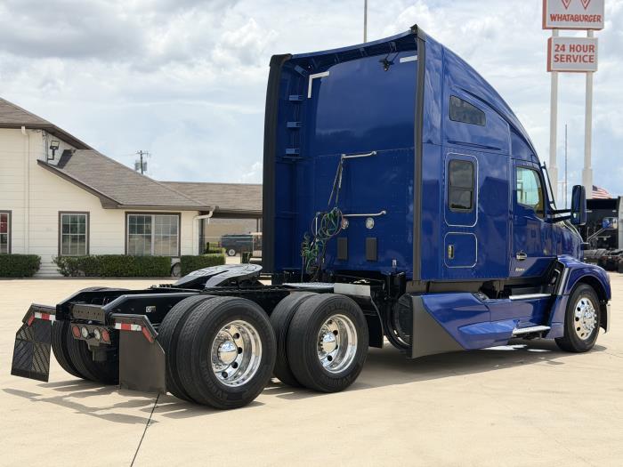 2023 Kenworth T680-4