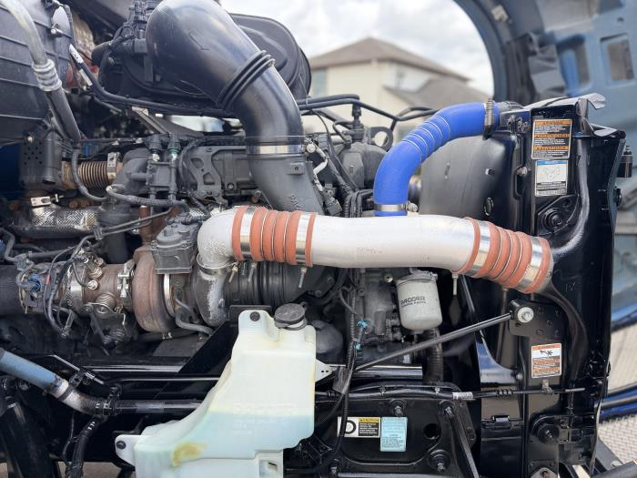 2023 Kenworth T680-15