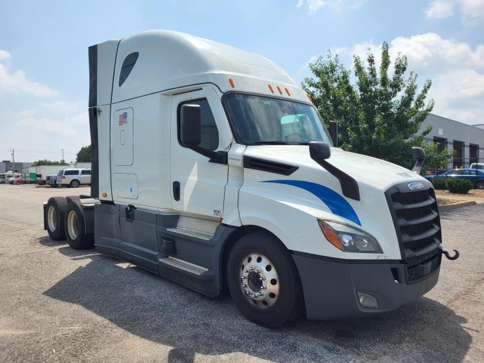 2022 Freightliner Cascadia-3