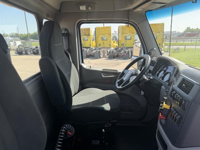 2021 Peterbilt 567-22