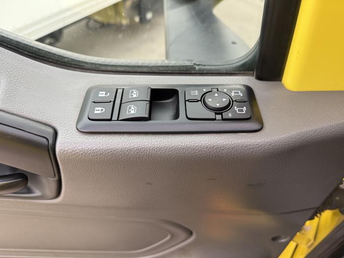 2023 International LT625-12