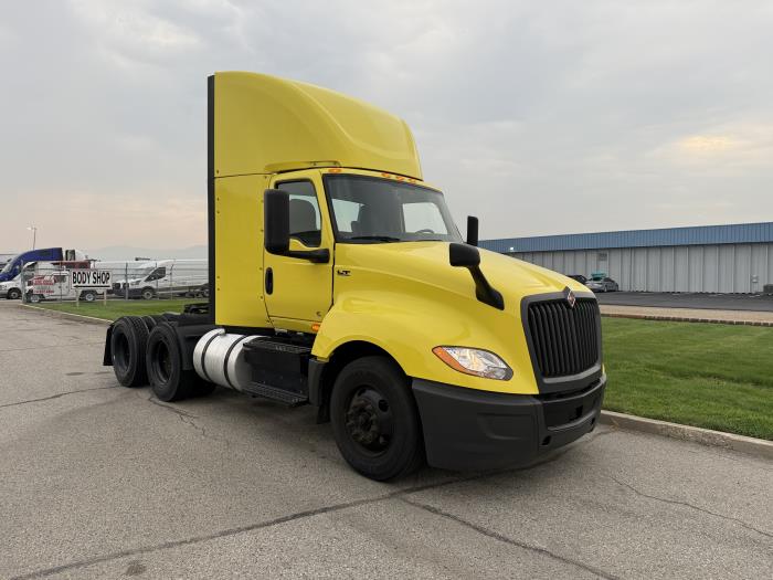 2023 International LT625-6