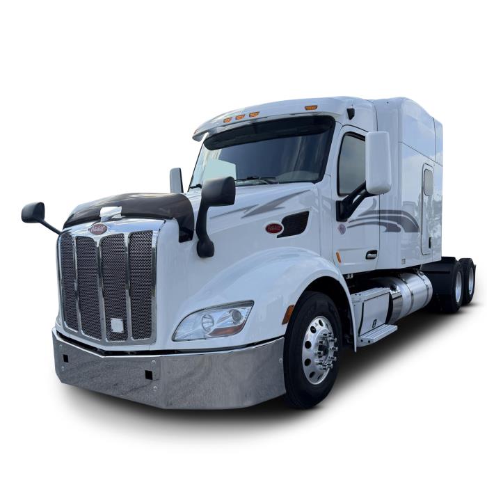 2022 Peterbilt 579-0