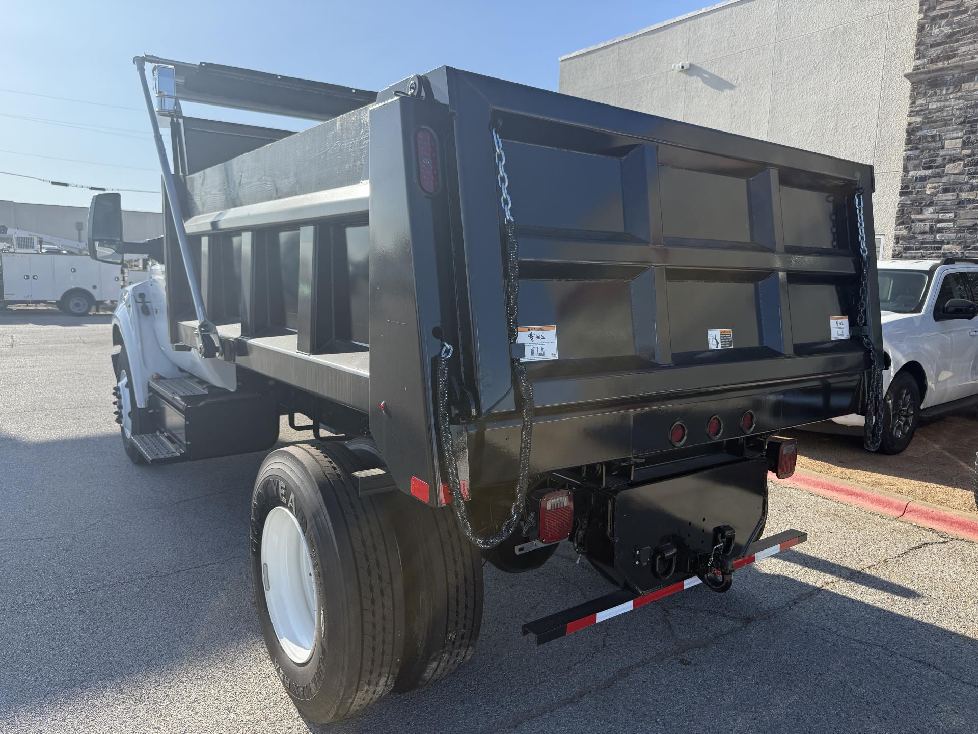 New 1996 Ford F-750 Cab Chassis - photo 4