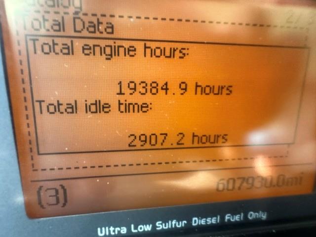 2016 Volvo VNL300-10