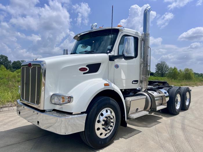 2027 Peterbilt 567-1