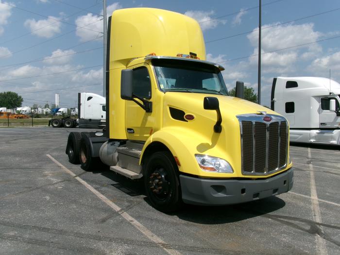 2020 Peterbilt 579-2