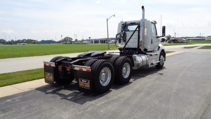 2027 International RH613-5