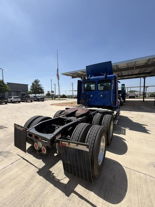 2020 Freightliner Cascadia-3