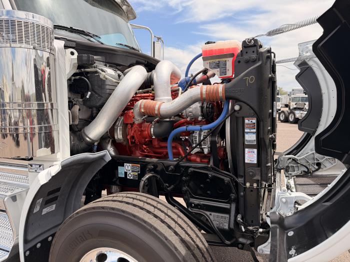2026 Peterbilt 589-12