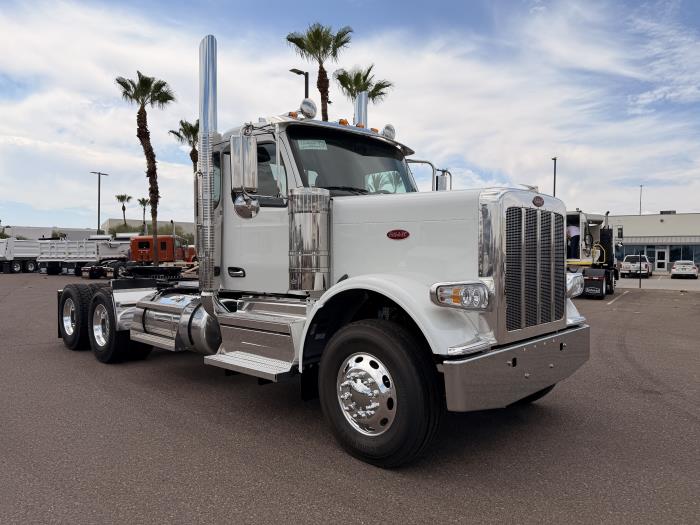 2026 Peterbilt 589-8