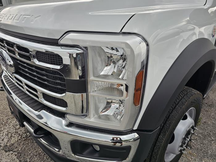 2026 Ford F-550-10