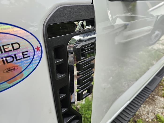 2026 Ford F-550-9