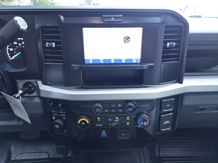 2026 Ford F-550-15