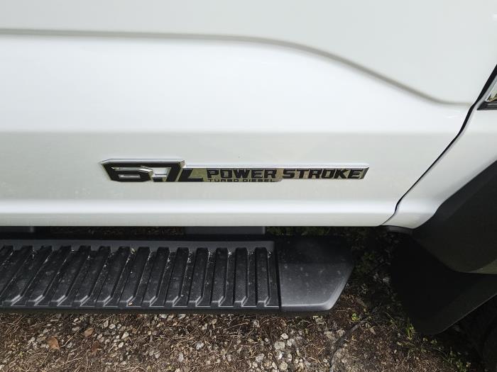 2026 Ford F-550-3