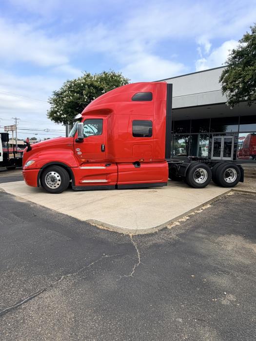 2027 International LT625-3