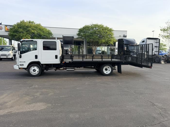 2027 Isuzu NPR-HD-2