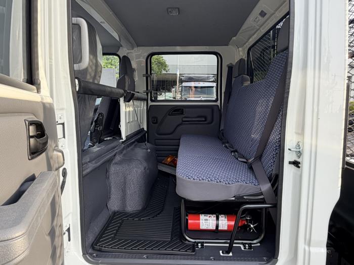 2027 Isuzu NPR-HD-12
