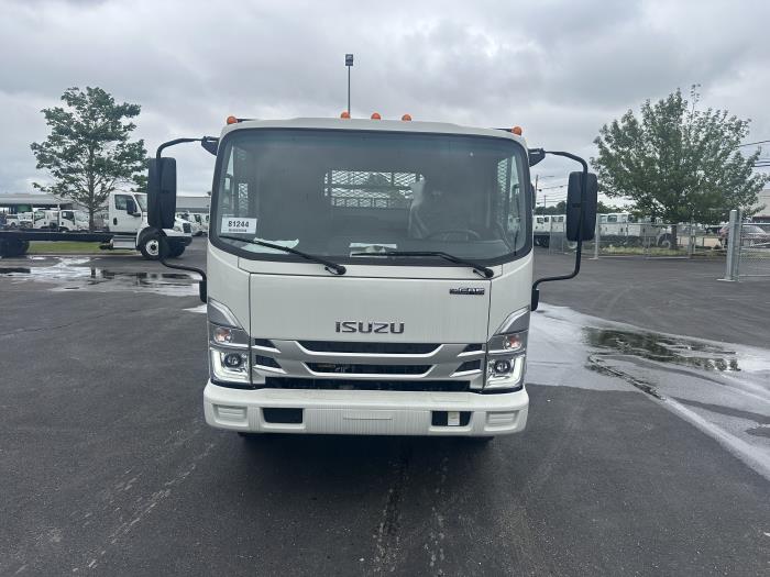 2026 Isuzu NPR-HD-5
