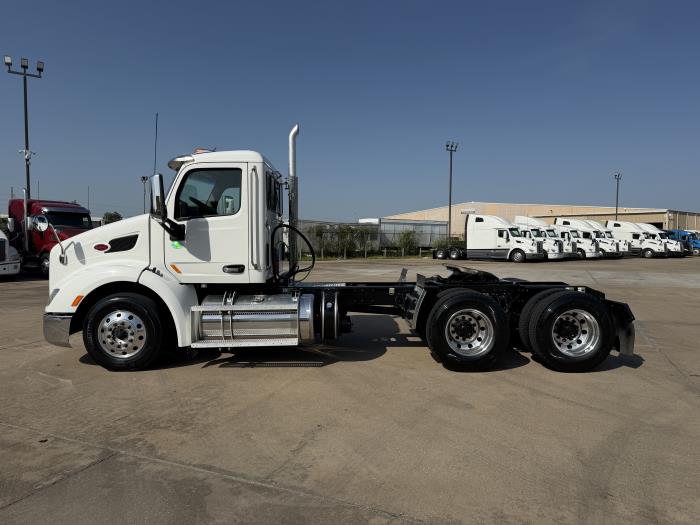 2022 Peterbilt 579-1