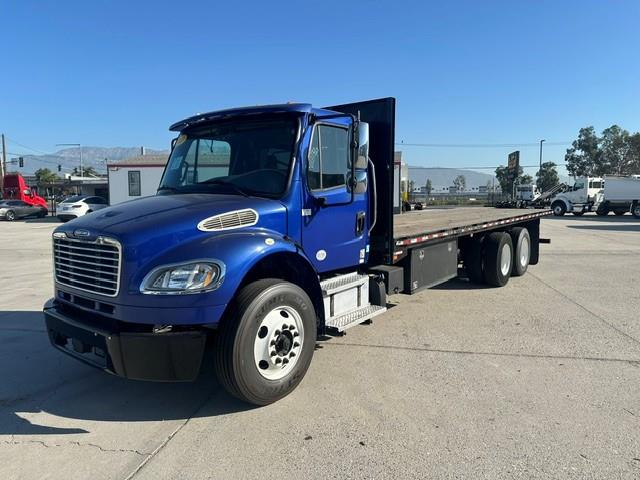 2019 Freightliner Business Class M2 106-1