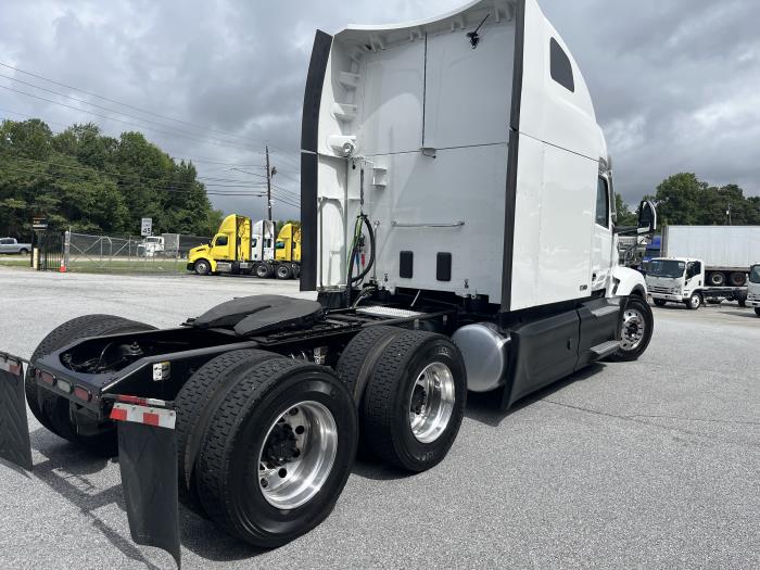 2022 Peterbilt 579-4