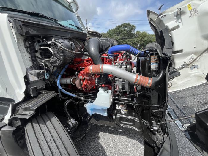 2022 Peterbilt 579-10