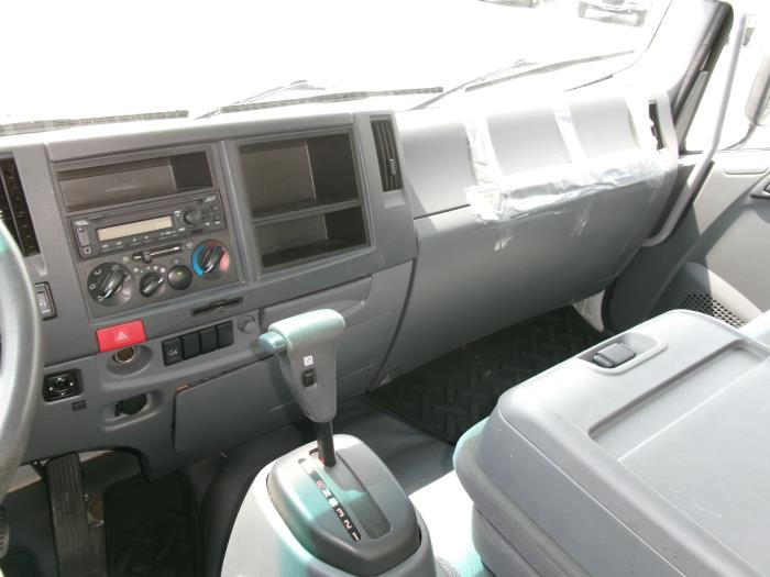 2021 Isuzu FTR-8
