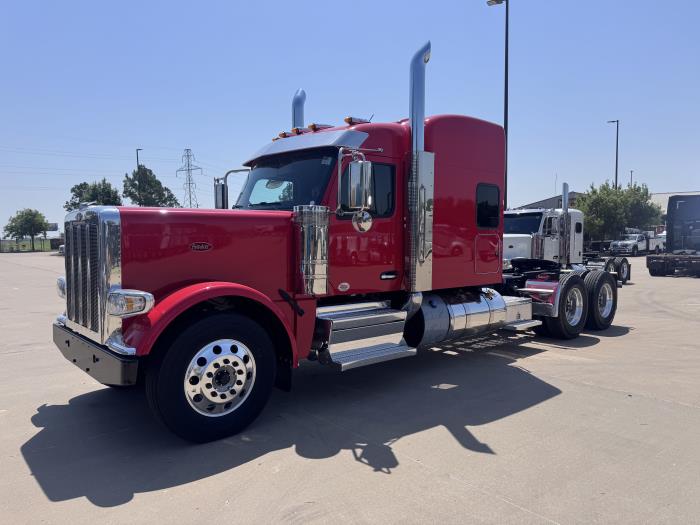 2027 Peterbilt 589-0