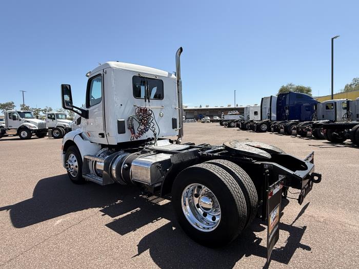 2018 Peterbilt 579-2
