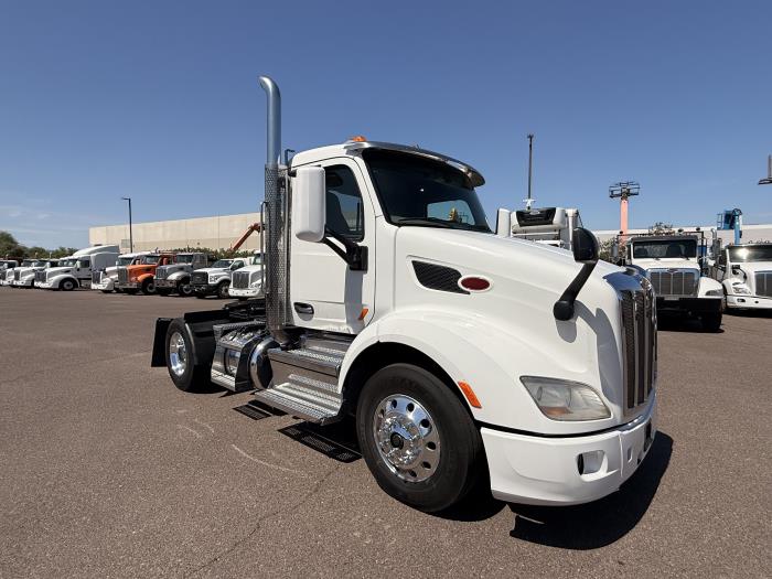 2018 Peterbilt 579-6