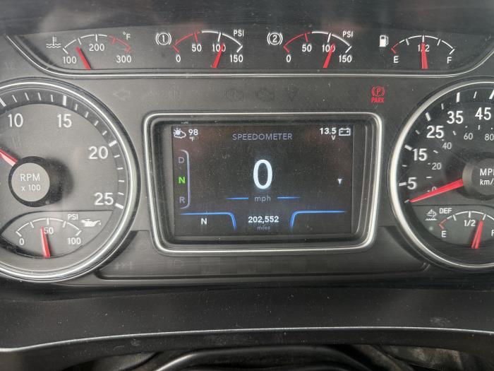 2020 International LT625-12
