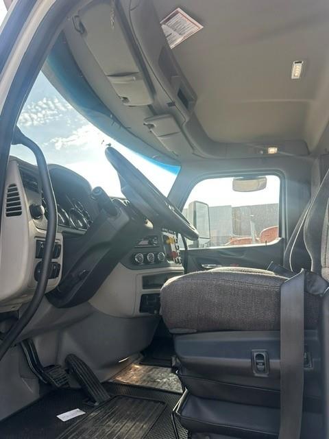2018 Peterbilt 579-10