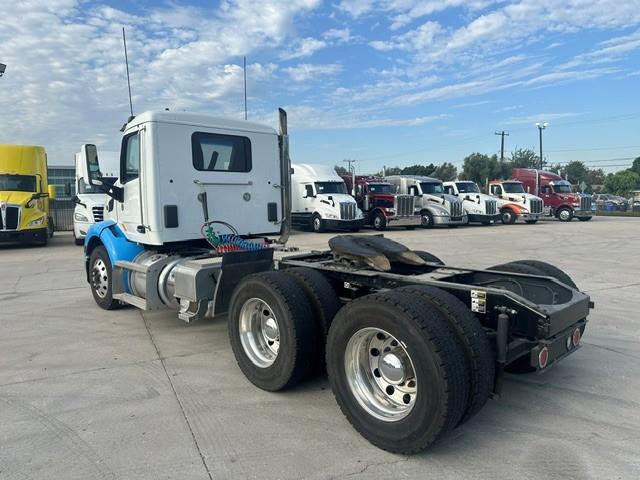 2018 Peterbilt 579-11