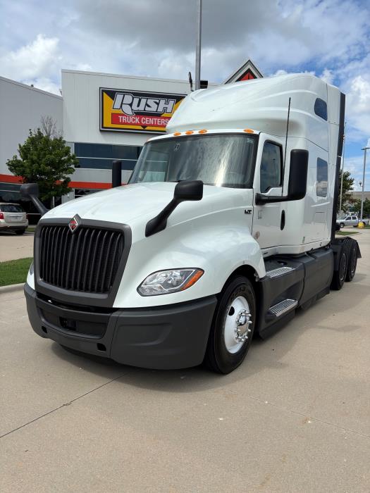 2023 International LT625-0