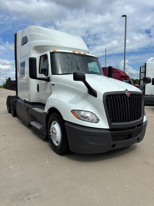 2023 International LT625-1