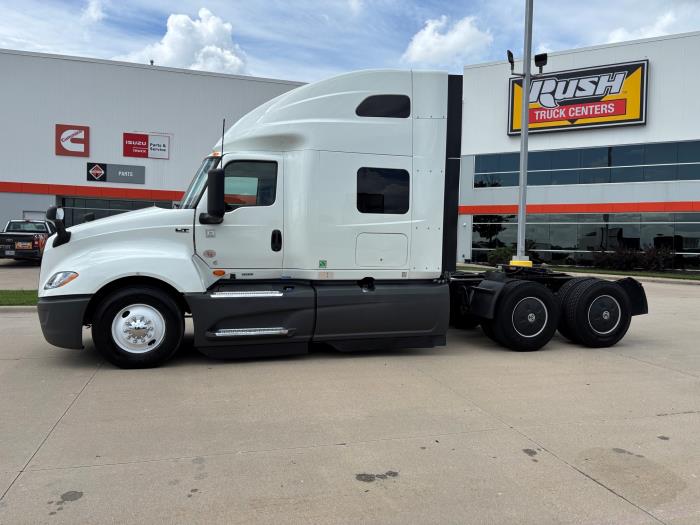 2023 International LT625-2